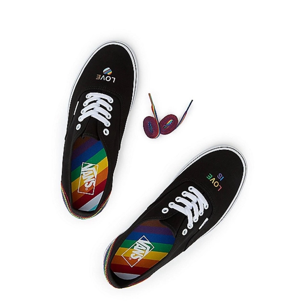 Men’s Size 6  - VANS Classic  Love Is Love Multicoloured